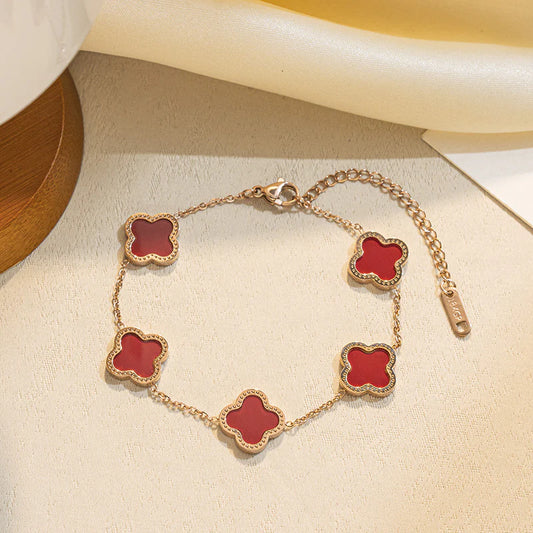 Chic Clover Red Charm Bracelet